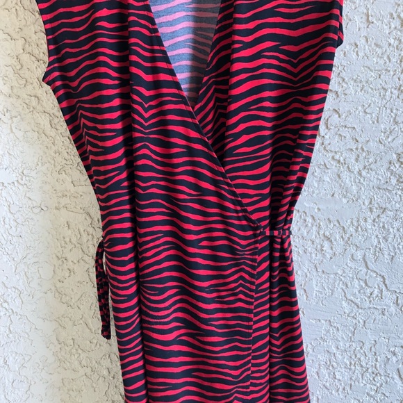 Michael Kors Wrap Dress Size Small - Picture 8 of 8